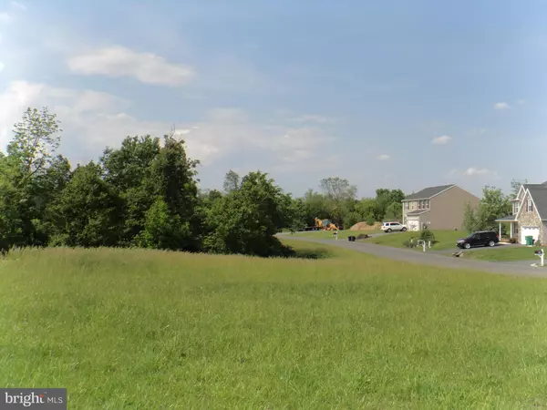 Greencastle, PA 17225,-LOT 2 TOMS LN