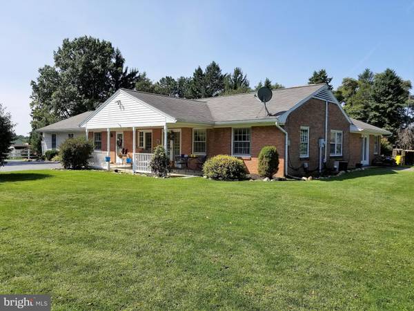 14119 CHARLES DR, Waynesboro, PA 17268