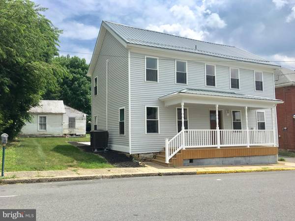 116 N THIRD ST, Mcconnellsburg, PA 17233