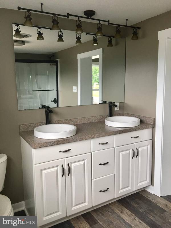 Mcconnellsburg, PA 17233,211 SOUTH SECOND ST