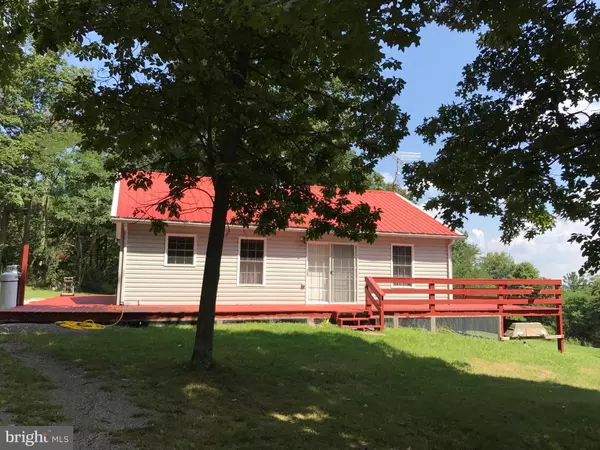 889 NORTH RIDGE RD, Mathias, WV 26812