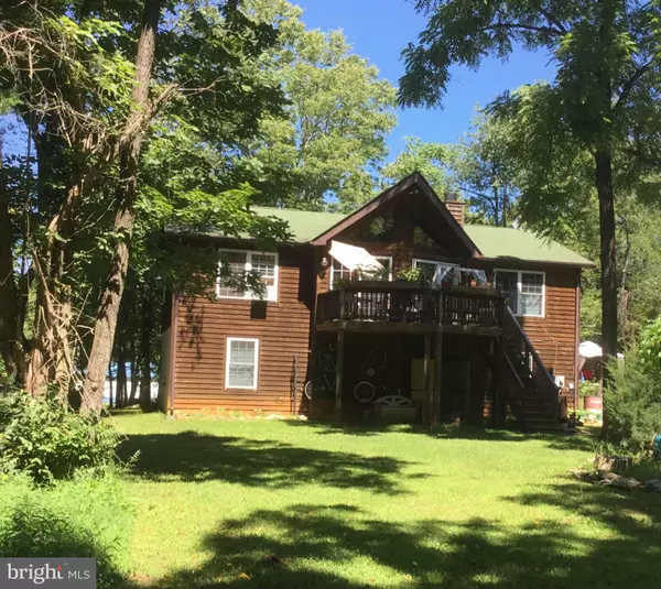 79 SYMPHONY LN, Harpers Ferry, WV 25425