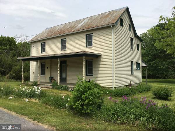 47 SOUTH ST, Kearneysville, WV 25430