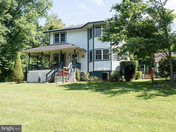 1915 ENGLE MOLER RD, Harpers Ferry, WV 25425