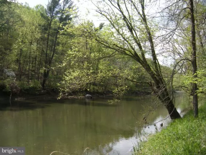 FARM #20 BEAR GARDEN TRL, Capon Bridge, WV 26711