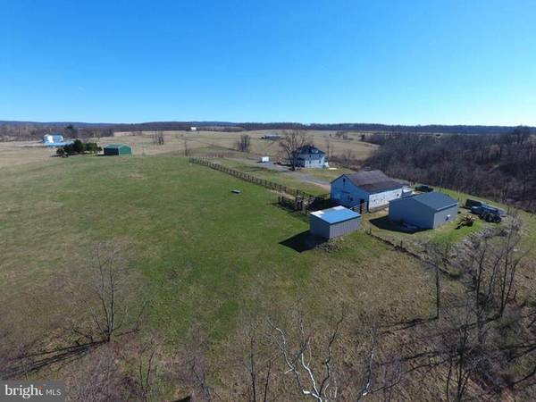 499 WISTERIA LANE, Levels, WV 25431