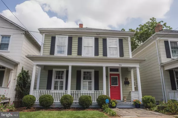 713 LEE AVE, Fredericksburg, VA 22401