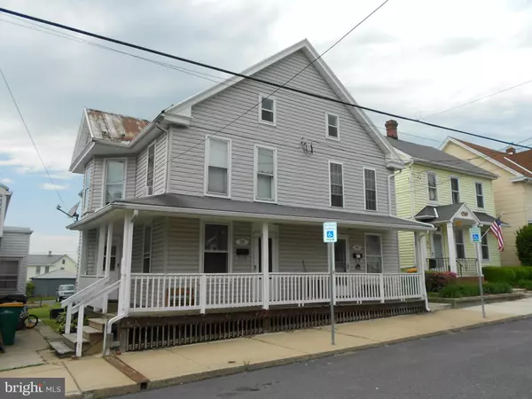 326 RINGGOLD ST, Waynesboro, PA 17268