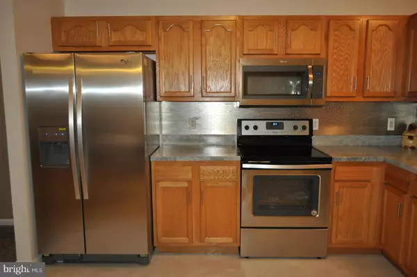 Ranson, WV 25438,484 THUMPER DR