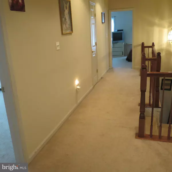 Waldorf, MD 20602,4651 PEBBLESHIRE CT