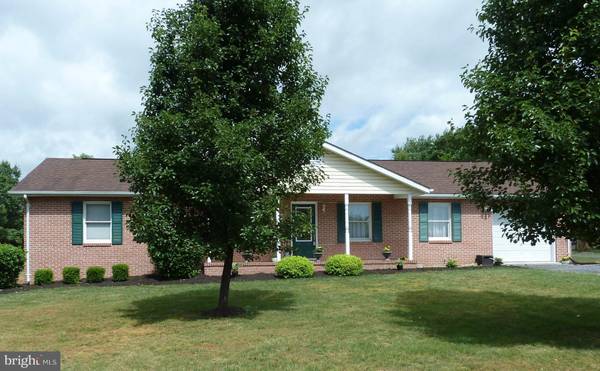 55 LARIAN DR, Bunker Hill, WV 25413