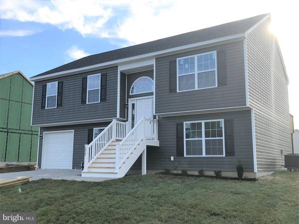 172 MELVILLE DR, Inwood, WV 25428