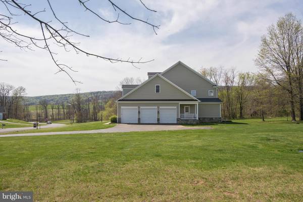 Round Hill, VA 20141,17487 FLINT FARM DR