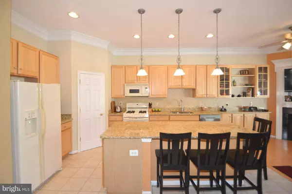 Chantilly, VA 20152,25543 DONEGAL DR