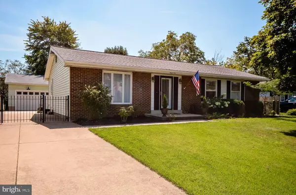 Sterling, VA 20164,906-N YORK RD