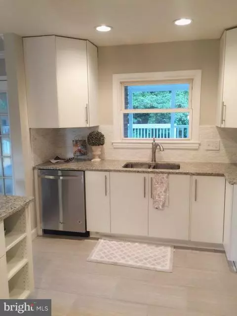 Sterling, VA 20164,103 N. KENNEDY RD