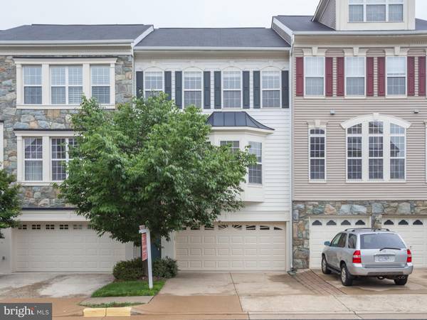 2104 CAPSTONE CIR, Herndon, VA 20170