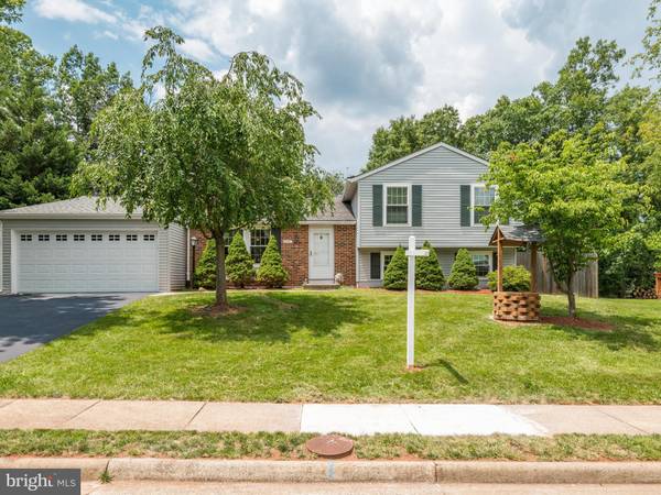 1351 ROCK CHAPEL RD, Herndon, VA 20170