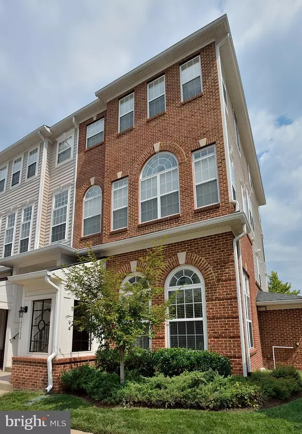 14250-A WOVEN WILLOW LN #67, Centreville, VA 20121