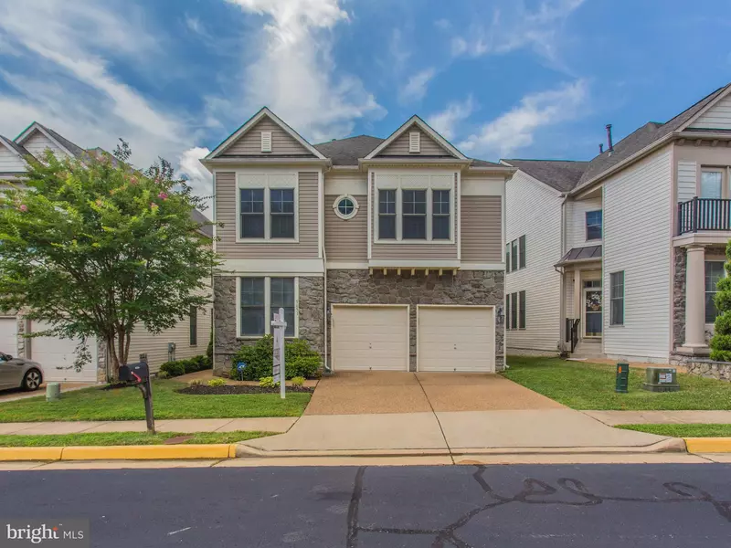 5651 TOWER HILL CIR, Alexandria, VA 22315