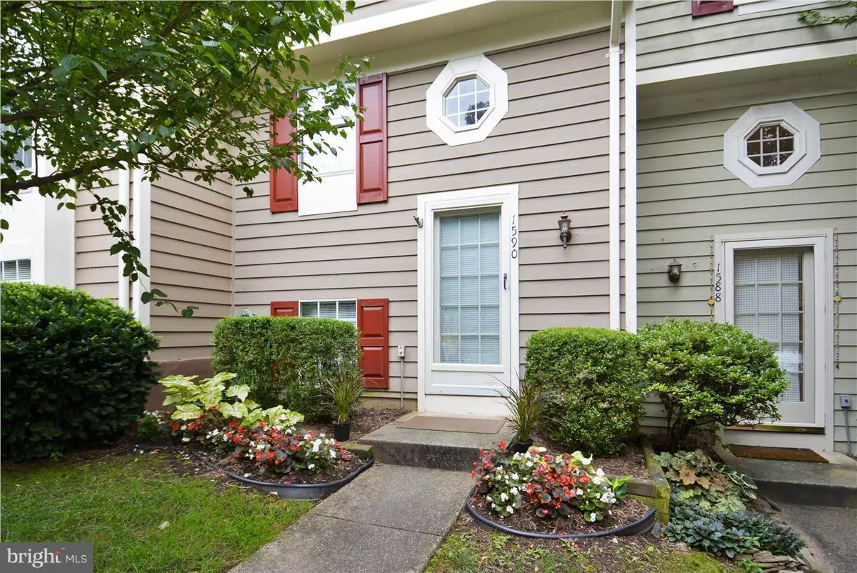 Reston, VA 20194,1590 WOODCREST DR