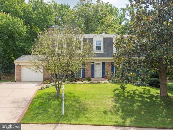 8707 NANLEE DR, Springfield, VA 22152