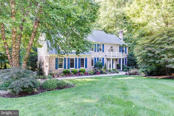 5927 FAIRVIEW WOODS DR, Fairfax Station, VA 22039