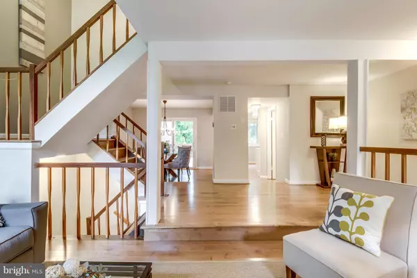 Reston, VA 20191,2186 GLENCOURSE LN