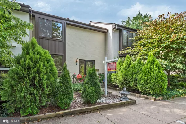 Reston, VA 20191,11607 GOLF COURSE SQ