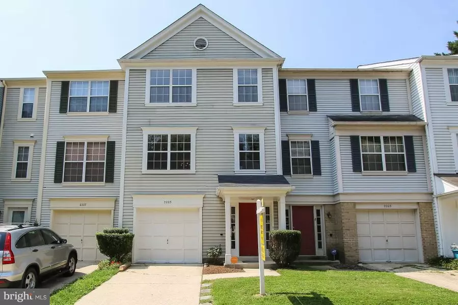 2205 WIMBLEDON CIR, Silver Spring, MD 20906