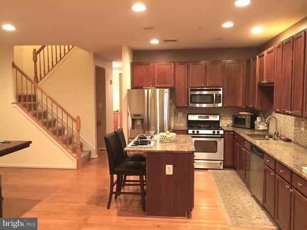 Edgewater, MD 21037,3637 SUFFOLK CT