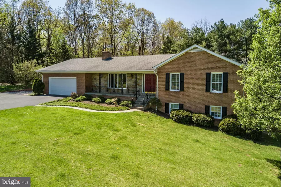 161 DUNDRIDGE DR, White Post, VA 22663