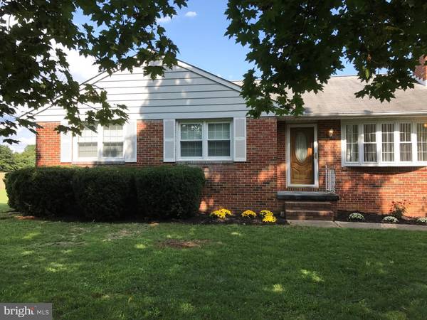 11803 CHAPMAN RD, Upper Falls, MD 21156