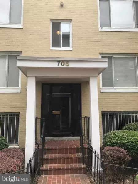 705 BRANDYWINE ST SE #302, Washington, DC 20032