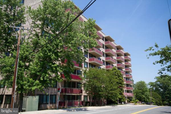 4201 LEE HWY #510, Arlington, VA 22207