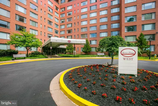 1111 ARLINGTON BLVD #718, Arlington, VA 22209