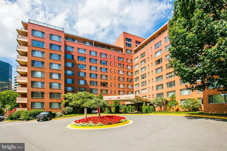 1121 ARLINGTON BLVD #804, Arlington, VA 22209