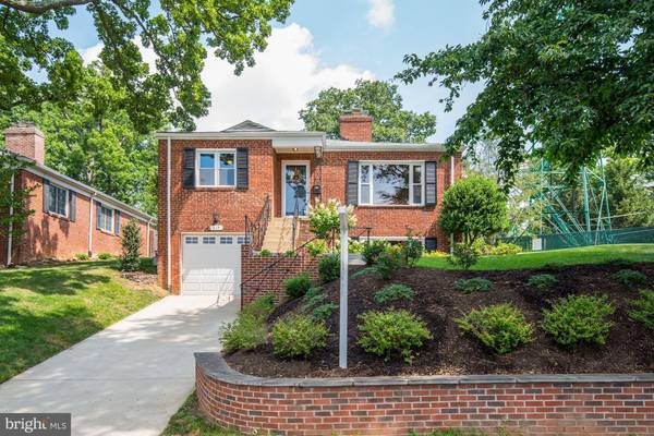 615 29TH RD S, Arlington, VA 22202