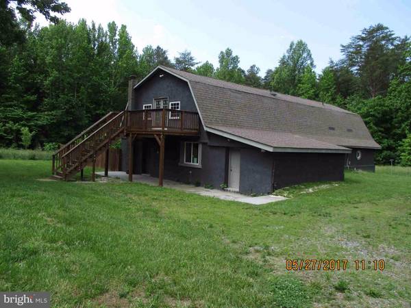 4748 DICKERSON RD, Partlow, VA 22534