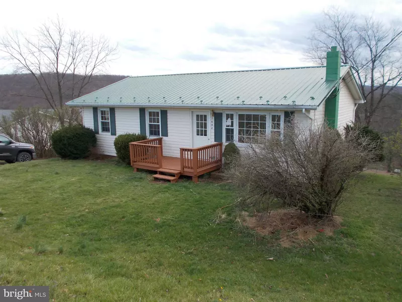 442 HICKORY DR, Keyser, WV 26726