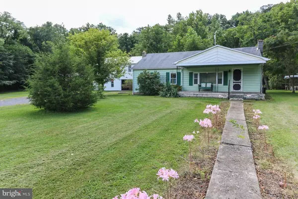 7859 FORT ASHBY RD, Keyser, WV 26726