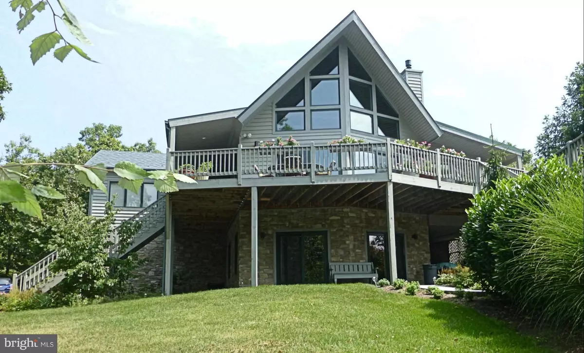 Berkeley Springs, WV 25411,145 CIELO LN