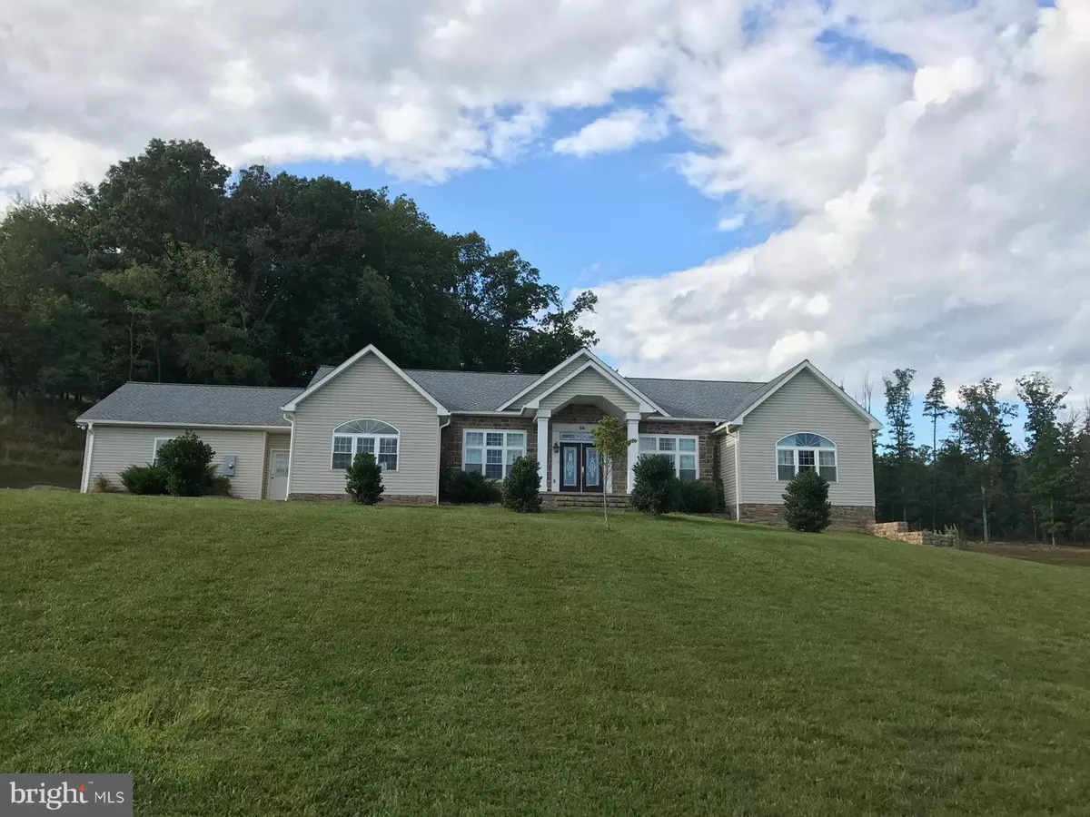 Berkeley Springs, WV 25411,66 ZEBRA LN