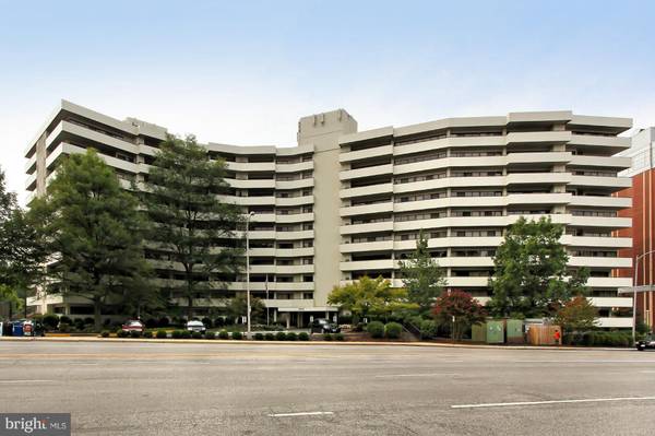 5300 COLUMBIA PIKE #303, Arlington, VA 22204