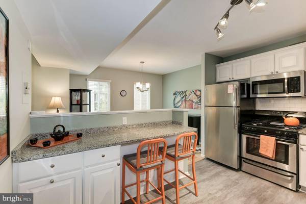 5001 7TH RD S #202, Arlington, VA 22204