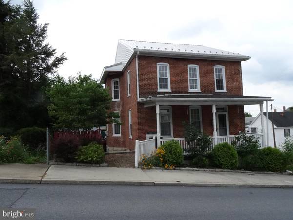 10 MOUNT AIRY AVE, Waynesboro, PA 17268