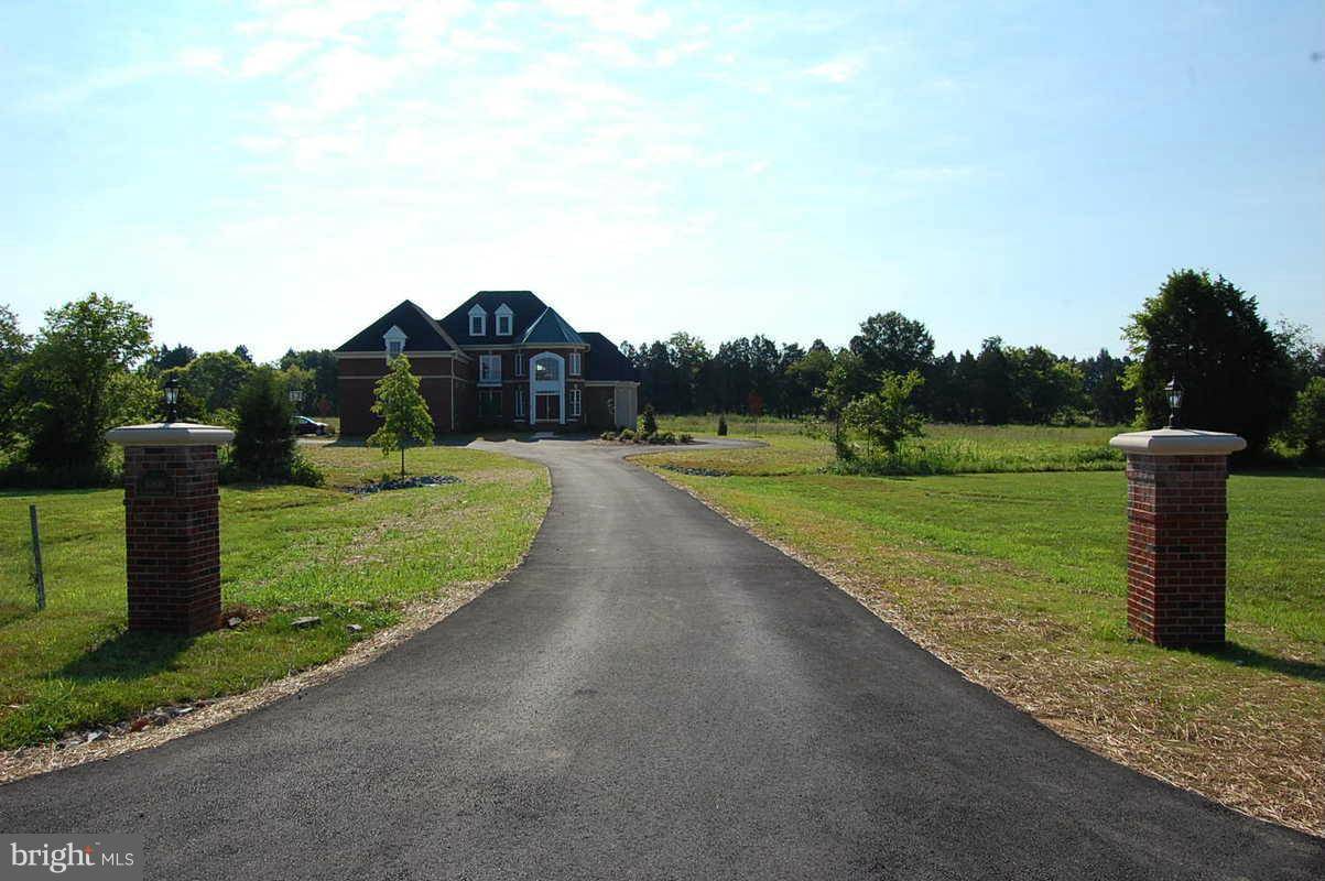 Bristow, VA 20136,10890 MEADOW WALK LN