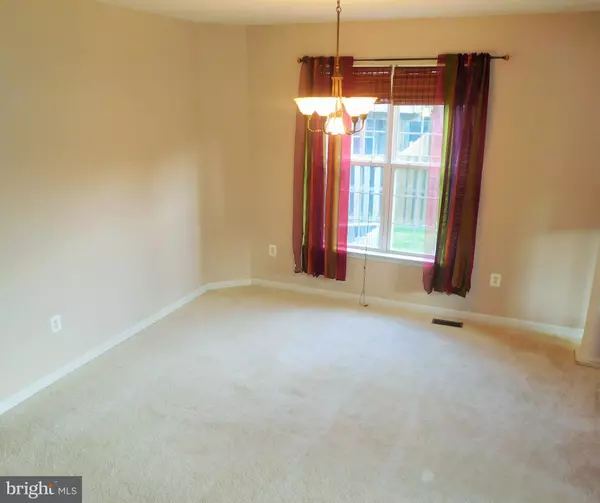 Woodbridge, VA 22191,15769 SILENT TREE PL