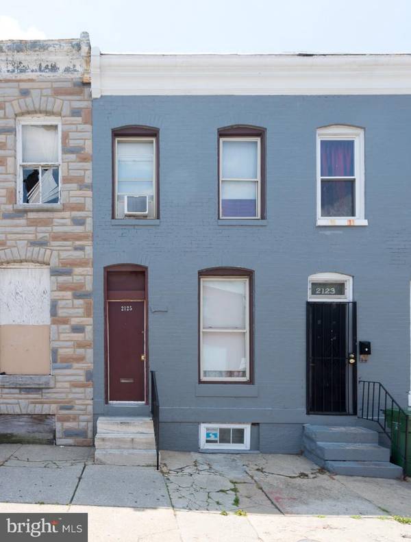 2125 CHASE ST E, Baltimore, MD 21213