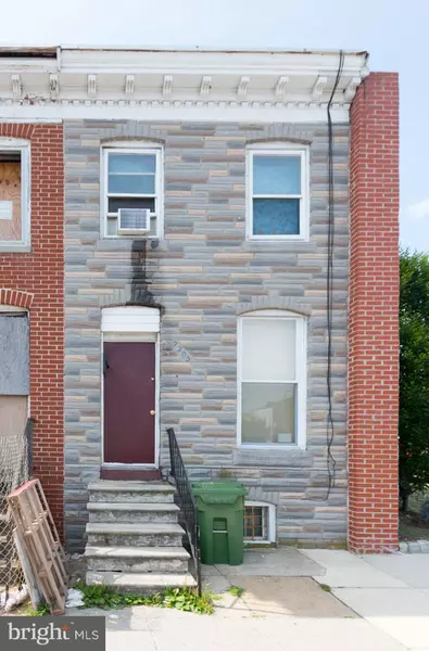 2205 MCELDERRY ST, Baltimore, MD 21205